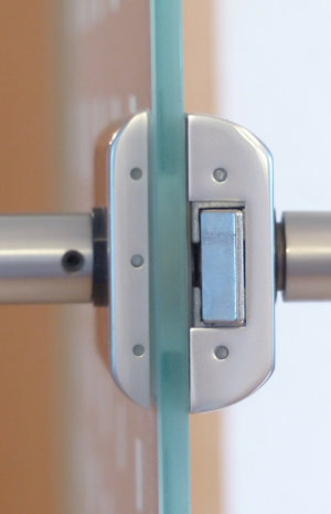 Door locks and handles in Manchester